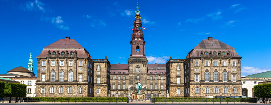 christiansborg-copenhagen