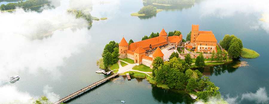 Visit Trakai. Trakai tour. Baltic Tours.